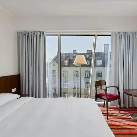 Park Inn By Radisson Meriton Conference & Spa Hotel Tallinn-2