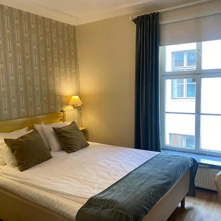 Mayfair Hotel Tunneln-3