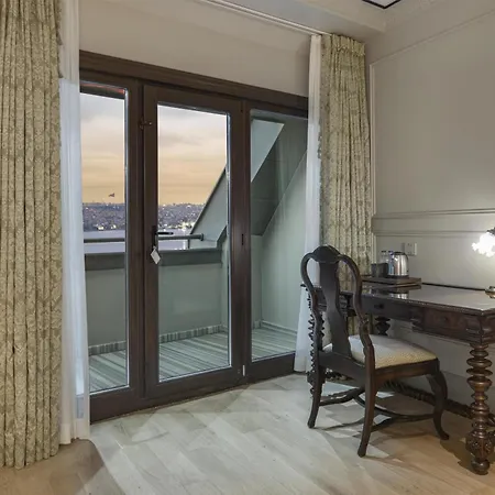 Palazzo Donizetti Istanbul, Tapestry Collection by Hilton-3