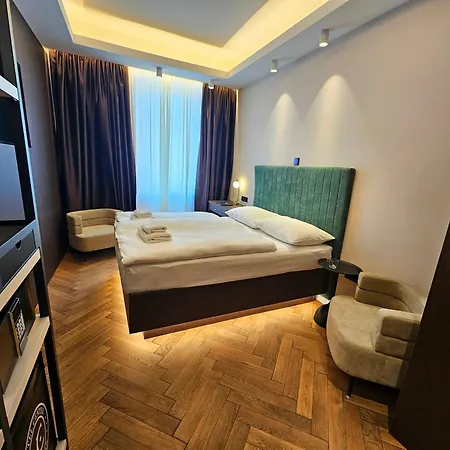 Hotel Center Ljubljana-3