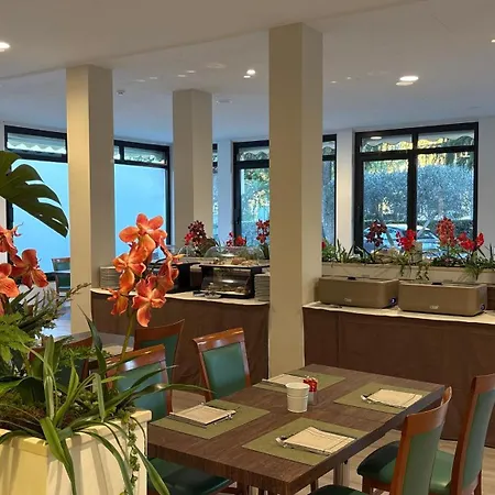 Hotel Bel Sito Peschiera - Be Happy Hotels-2