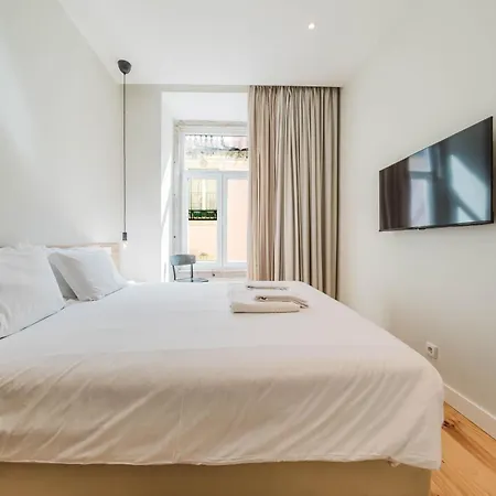 Gs Chiado Boutique Studios & Suites-2
