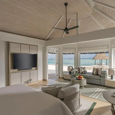 Four Seasons Resort Maldives At Kuda Huraa-2