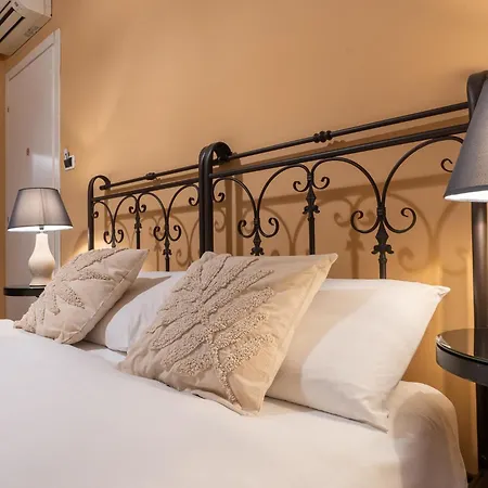 Locami Rooms Castaldi-3
