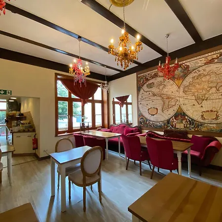 Avalon Bed & Breakfast-3
