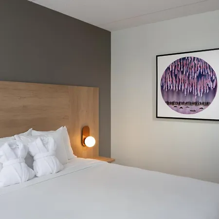 Norwood Hotel-2