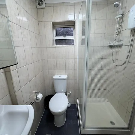 Kensal Lodge Guest House-3