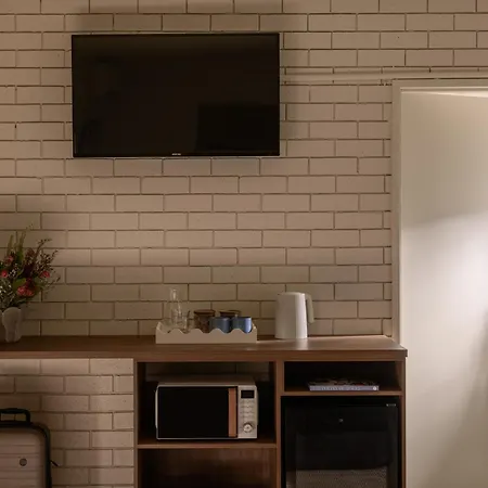 Gold Coast Airport Motel - Only 300 Meters To Airport Terminal-3