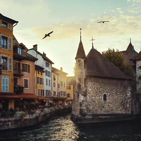 Ibis Annecy Centre Vieille Ville-2