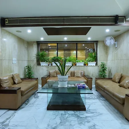 Airport Hotel Grand-2