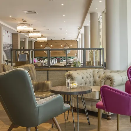 Hilton Garden Inn Bristol City Centre-2