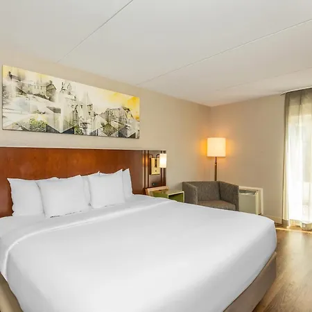 Comfort Inn Kanata Ottawa West-3