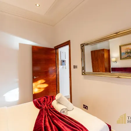 Griffin House Hotel-3