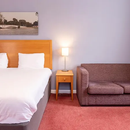 Kingstown Hotel By Greene King Inns-3