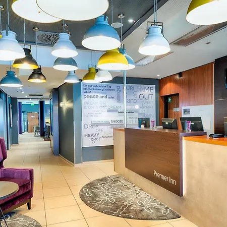 Premier Inn Frankfurt City Europaviertel-3