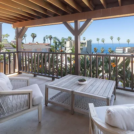 La Jolla Cove Suites-2