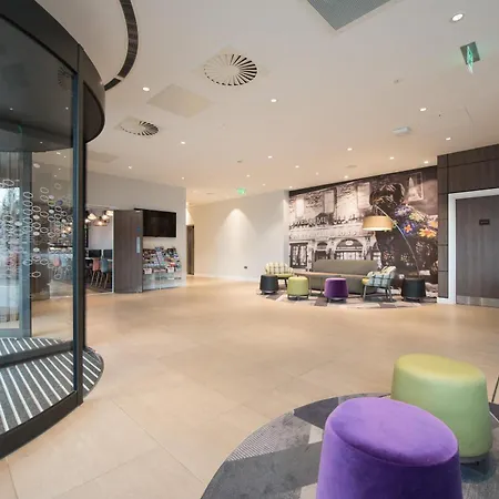 Hampton By Hilton Edinburgh West End-2