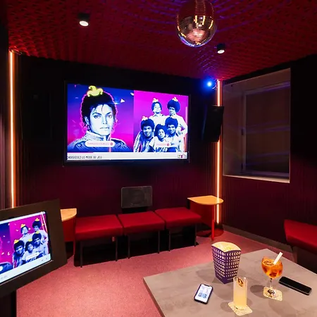 Mk2 Hotel Paradiso Nation-3