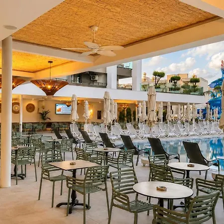 Blue Wave Suite Hotel-2