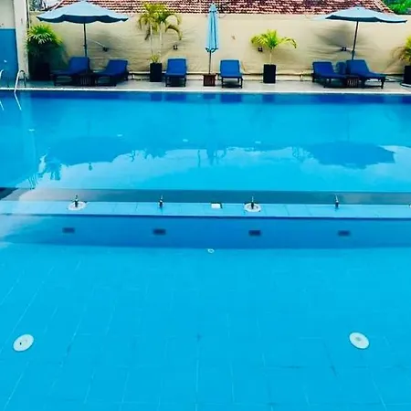 The Ocean Pearl Hotel Negombo-3