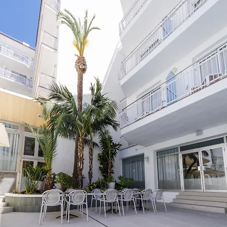 Hotel Miami Calella - El de siempre, como nunca-2