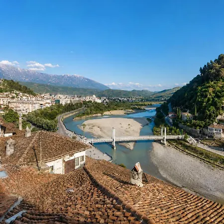 Guva Mangalem Boutique Hotel & Restaurant -Berat Old Town View-2