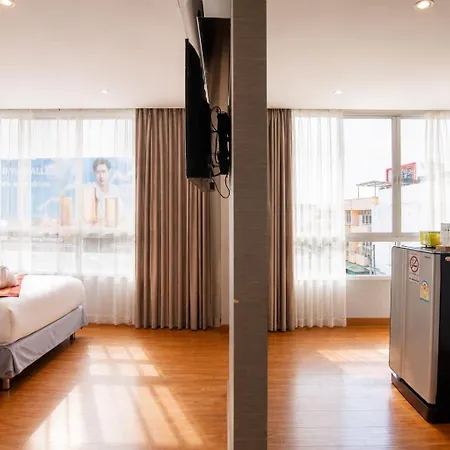 Cbd Hotel Suratthani-2
