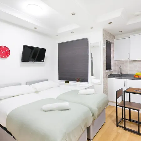 Eurostar Budget Rooms-2