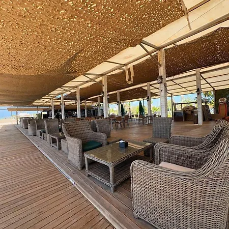 Arya Apart Kundu Hotel-2