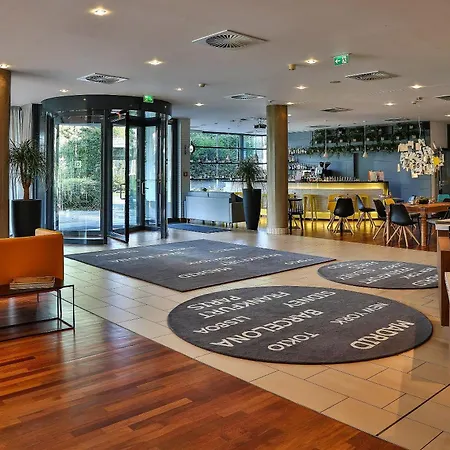 Hotel Frankfurt Messe Affiliated by Meliá-3