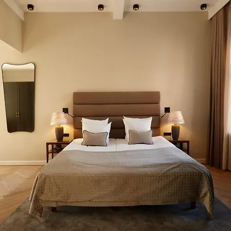 Ascot Hotel-3