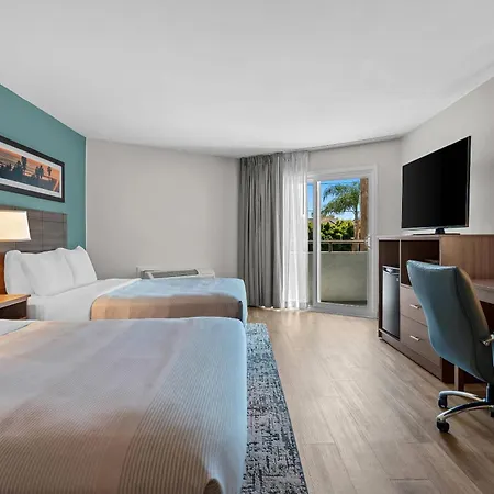 Quality Inn & Suites Hermosa Beach-2