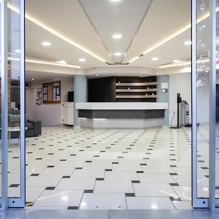 Karras Hotel-3
