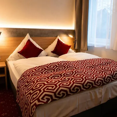 Hotel Stadion Stadt-3