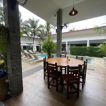 Lotus Bleu Resort&Restaurant-3