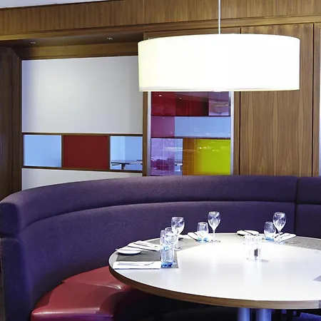Novotel Wolverhampton City Centre-2