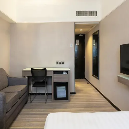 Panda Hotel-3