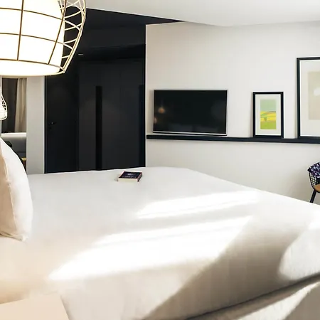 Mercure Valence-2