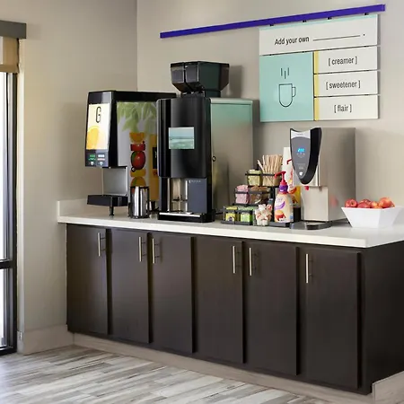 Garner Hotel Houston - Westchase-3