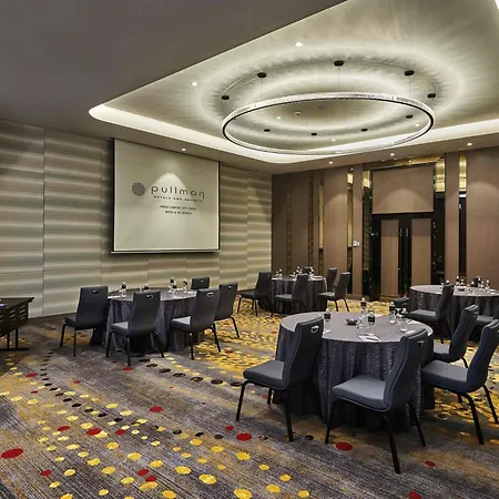 Pullman Kuala Lumpur City Centre Hotel & Residences-2