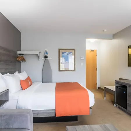 Amsterdam Inn & Suites, An Ascend Collection Hotel-2