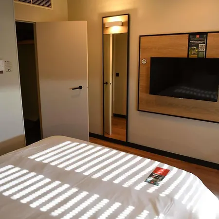 Ibis Chateauroux-3