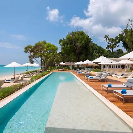 Outrigger Phi Phi Island Resort-2