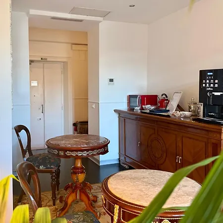Imperial Suite Guest House-3