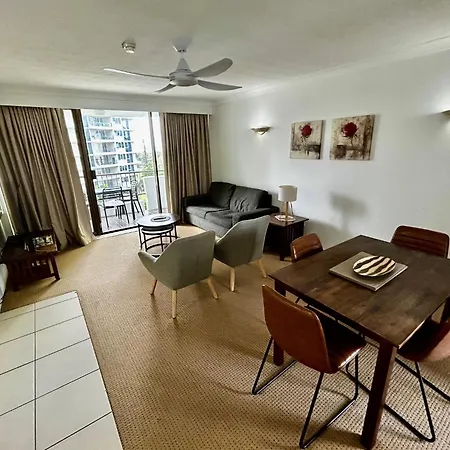 Pacific Resort Broadbeach-2