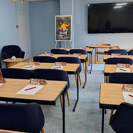 Ibis Grenoble Centre Bastille-3