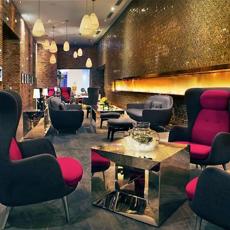 Radisson Blu Aqua Hotel, Chicago-3