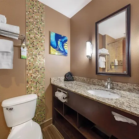 Best Western Plus Miami Executive Airport Hotel And Suites-3