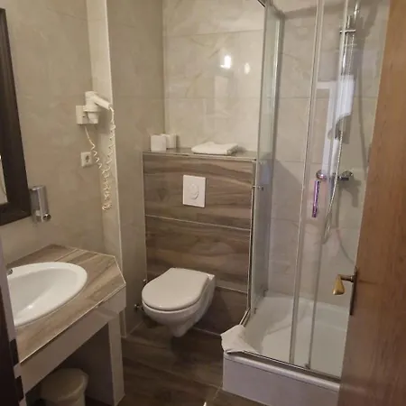 Hotel Lorien-2