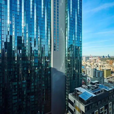 Novotel Melbourne Central-2